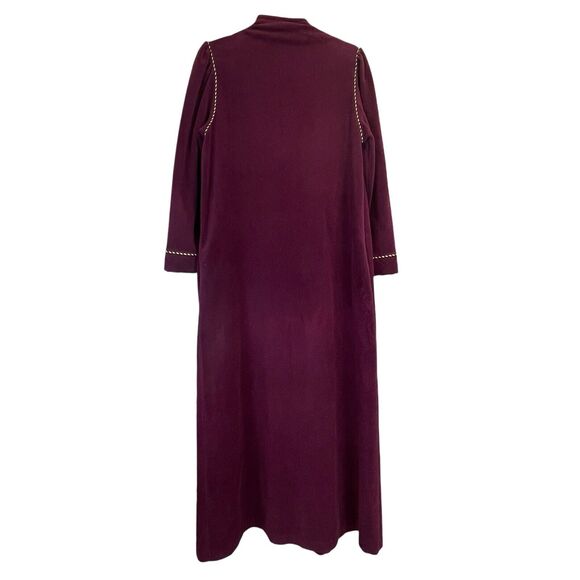 VTG Vanity Fair Maroon House Coat Robe Full Zip Size Medium Plush Elegant USA - Picture 8 of 16